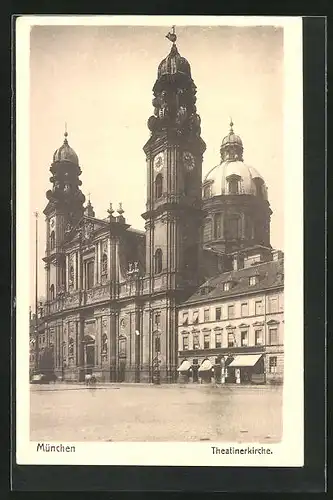 AK München, Theatinerkirche