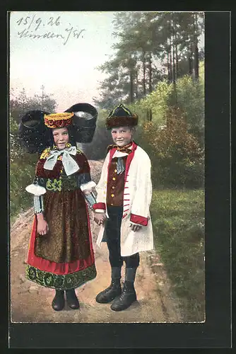 AK Mädchen und Junge in Tracht von Schaumburg-Lippe