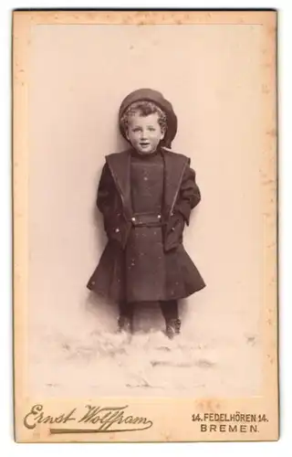 Fotografie Ernst Wolffram, Bremen, Fedelhören 14, Portrait kleines Mädchen in modischer Kleidung