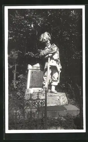 AK Bojiste u Hradce Králové, Pomnik 8. praporu myslivcú