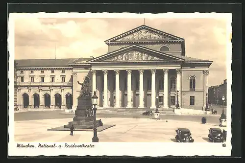 AK München, National- und Residenztheater mit Denkmal