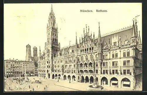 AK München, Rathaus mit Brunnen