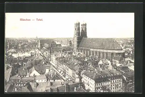 AK München, Totalansicht mit Frauenkirche