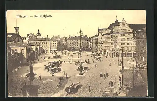 AK München, Blick auf den Bahnhofplatz