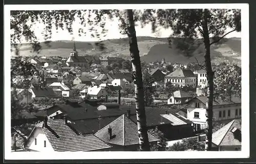 AK Val. Mezirici, Blick über die Dächer der Ortschaft