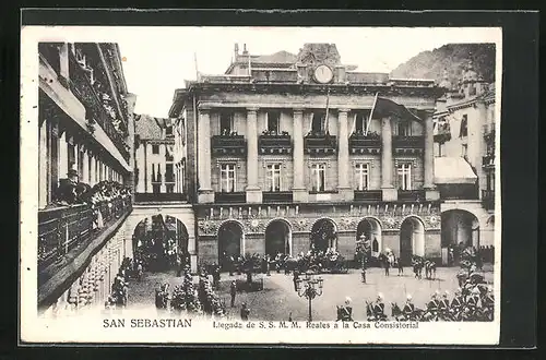 AK San Sebastian, Llegada de S.S.M.M. Reales a la Casa Consitorial