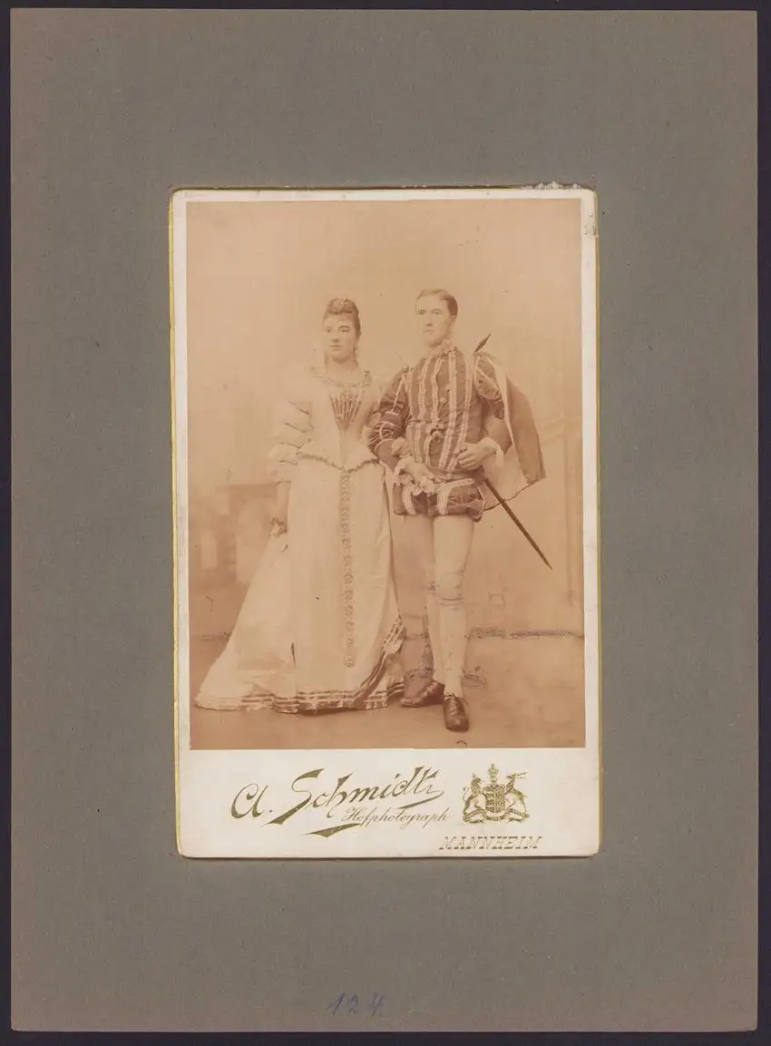 537 Fotografien Ansicht Mannheim, Fam. Daut Mannheim Strumpfwarenfabrik geründet 1865 Familienchronik, 33 x 24cm 16