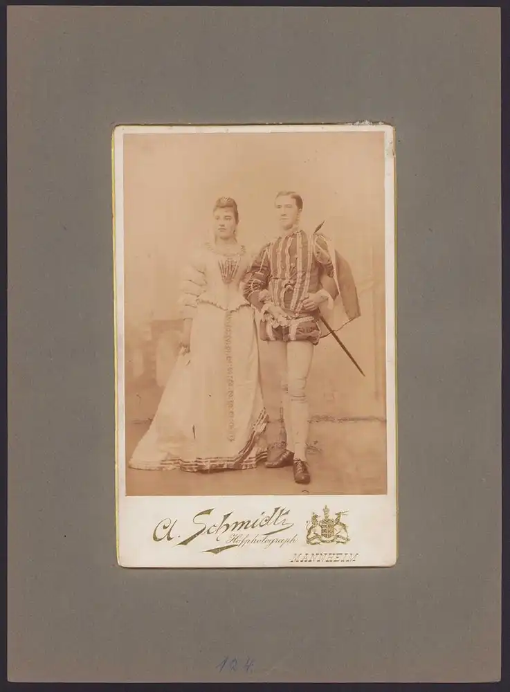 537 Fotografien Ansicht Mannheim, Fam. Daut Mannheim Strumpfwarenfabrik geründet 1865 Familienchronik, 33 x 24cm 16