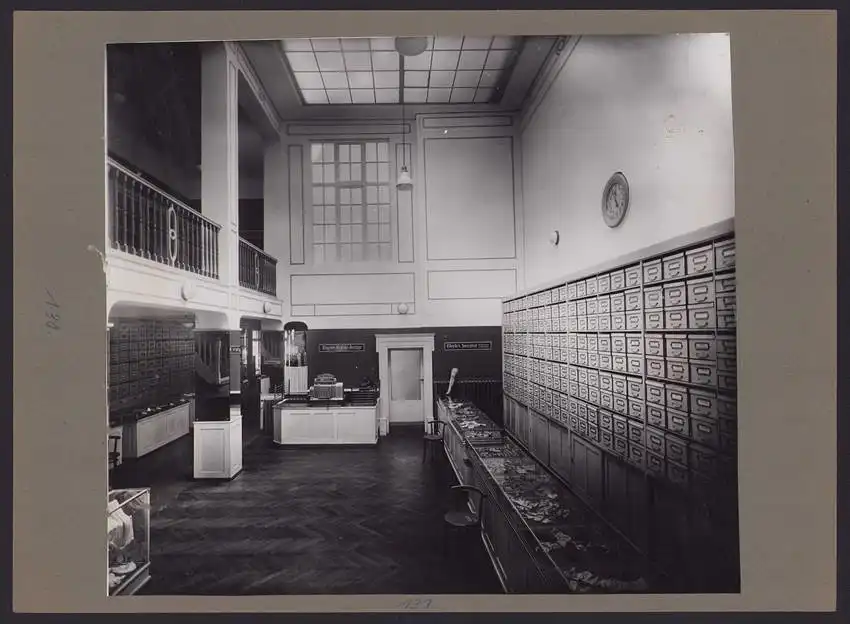 537 Fotografien Ansicht Mannheim, Fam. Daut Mannheim Strumpfwarenfabrik geründet 1865 Familienchronik, 33 x 24cm 22