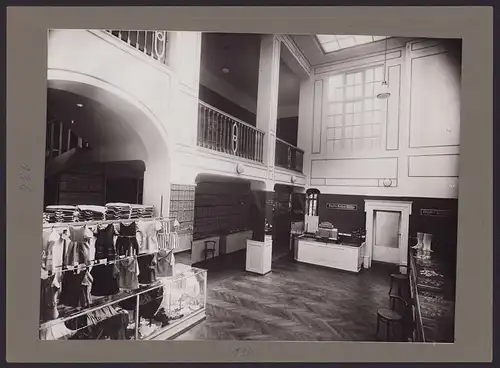 537 Fotografien Ansicht Mannheim, Fam. Daut Mannheim Strumpfwarenfabrik geründet 1865 Familienchronik, 33 x 24cm