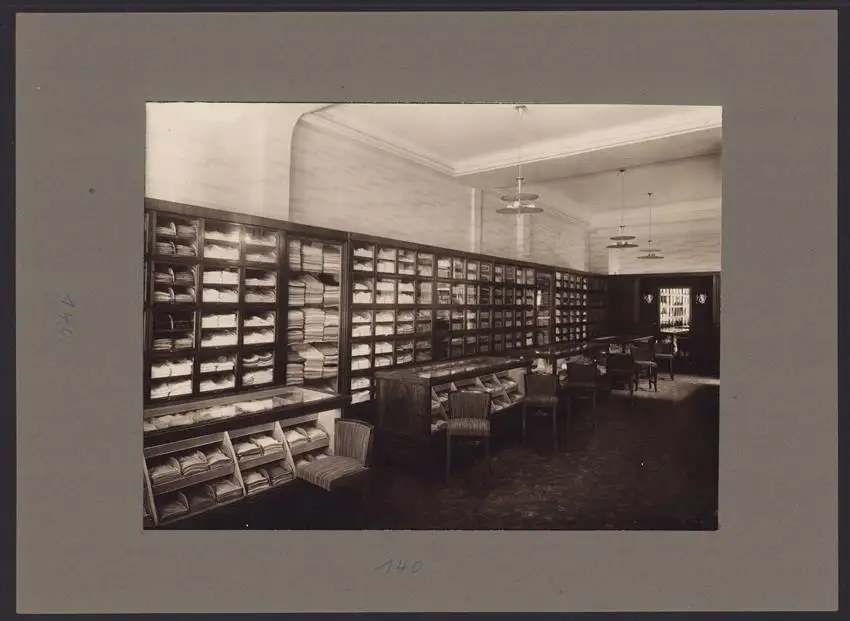 537 Fotografien Ansicht Mannheim, Fam. Daut Mannheim Strumpfwarenfabrik geründet 1865 Familienchronik, 33 x 24cm 31