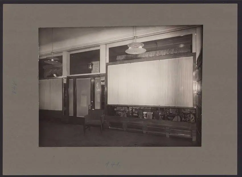 537 Fotografien Ansicht Mannheim, Fam. Daut Mannheim Strumpfwarenfabrik geründet 1865 Familienchronik, 33 x 24cm 32