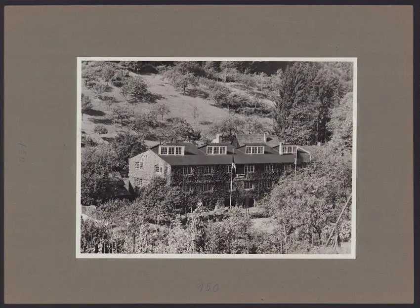 537 Fotografien Ansicht Mannheim, Fam. Daut Mannheim Strumpfwarenfabrik geründet 1865 Familienchronik, 33 x 24cm 40