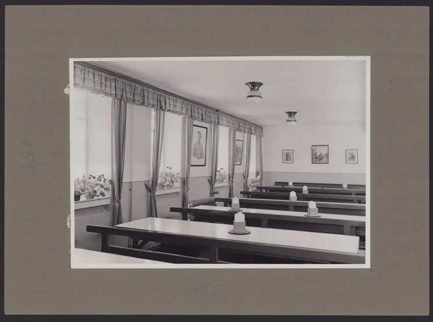 537 Fotografien Ansicht Mannheim, Fam. Daut Mannheim Strumpfwarenfabrik geründet 1865 Familienchronik, 33 x 24cm 45