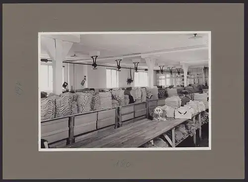 537 Fotografien Ansicht Mannheim, Fam. Daut Mannheim Strumpfwarenfabrik geründet 1865 Familienchronik, 33 x 24cm