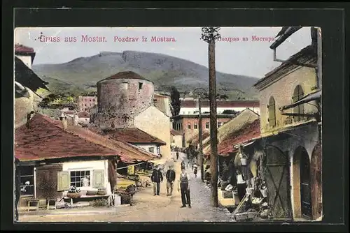 AK Mostar, Strassenpartie mit Händlern