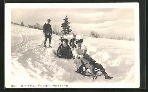 AK Schlitten, Sport d`hiver, Wintersport, Partie de luge, Frauen im Schnee