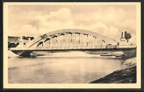 AK Uh. Ostroh, Blick auf die Flussbrücke