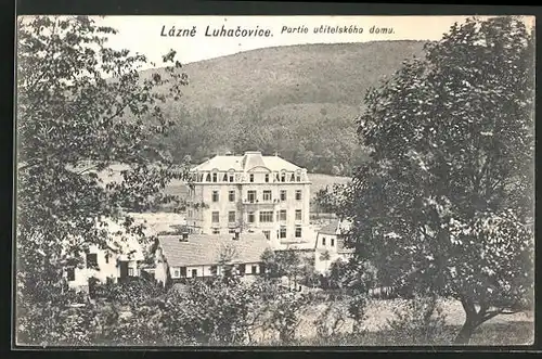 AK Lazne Luhacovice, Partie ucitelskeho domu