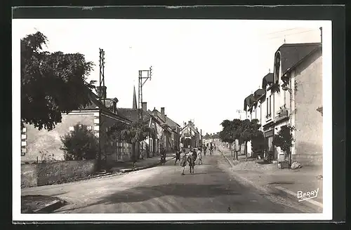 AK Chatres-sur-Chur, la Rue Nationale