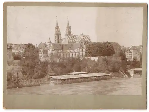 Fotografie unbekannter Fotograf, Ansicht Basel, Blick auf das Baseler Münster