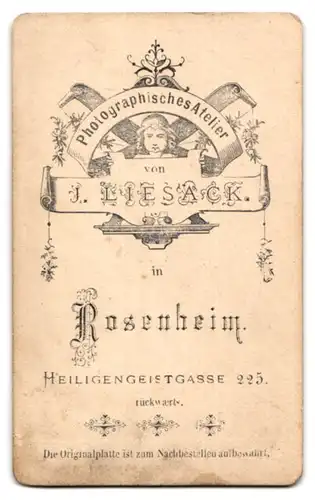 Fotografie J. Liesack, Rosenheim, Heiligengeistgasse 225, Portrait bürgerlicher Herr in modischer Kleidung