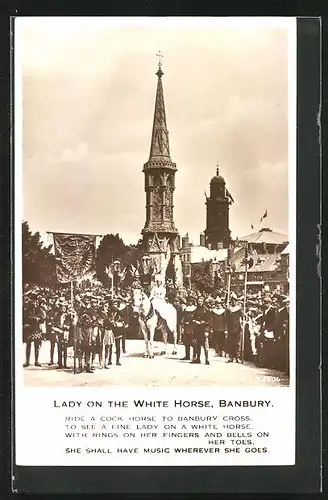 AK Banbury, Lady on the White Horse, Parade vor dem Banbury Cross