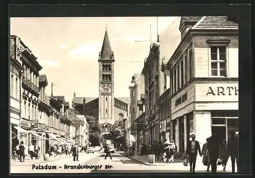 AK Potsdam, Klement Gottwald-Strasse mit Geschäften