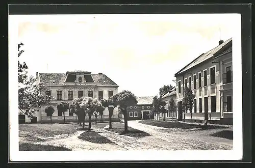 AK Niemtschitz a. d. Hana, zentraler Platz im Ort