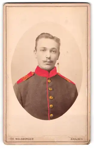 Fotografie Th. Molsberger, Arolsen, Portrait Soldat in Uniform Rgt. 83, Hand Koloriert