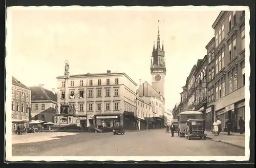 AK Znaim, Masarykplatz mit Rathausturm