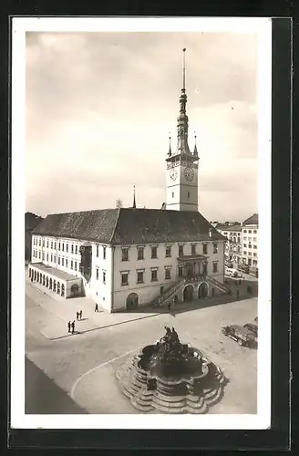 AK Olmütz / Olomouc, Radnice s Césarovou kasnou