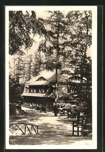 AK Vzlet, Chata Jeskynka u Javoricka