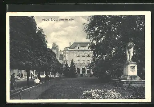 AK Prostejov /Prossnitz, Narodni dum, Denkmal