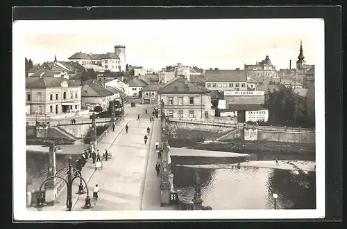 AK Prerov /Prerau, Brückenpartie mit Blick über die Stadt