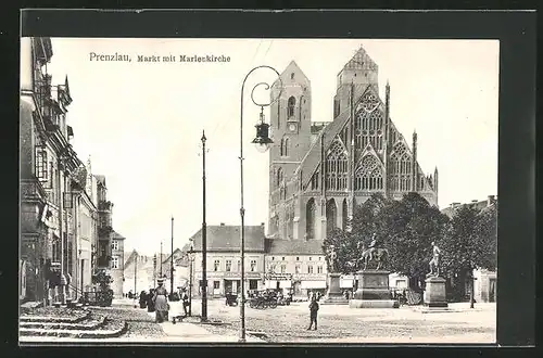 AK Prenzlau, Marienkirche und Markt mit Ladengeschäften