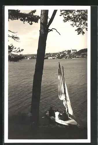 AK Jedovnice /Mor. Kras., Segelboot auf dem See