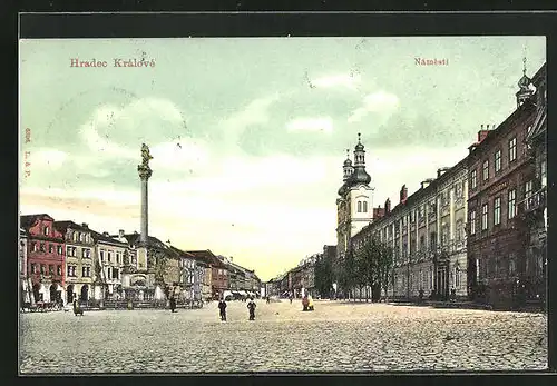 AK Königgrätz / Hradec Kralove, Namesti, Denkmal & Ladengeschäfte