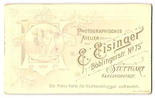 Fotografie E. Eisinger, Stuttgart, Böblingerstr. 75, Putto an einer Plattenkamera