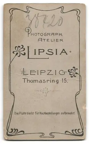 Fotografie Atelier Lipsia, Leipzig, Thomasring 15, Portrait süsses Kleinkind in hübscher Kleidung