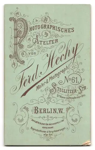 Fotografie Ferd. Hechy, Berlin-W., Steglitzer-Strasse 61, Portrait eleganter Herr mit Oberlippenbart
