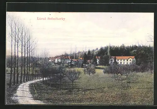 AK Lazne Sedmihorsky, Blick zum Ort