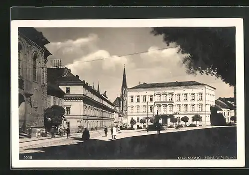 AK Olomouc /Olmütz, Nam. Republiky, Platz der Republik