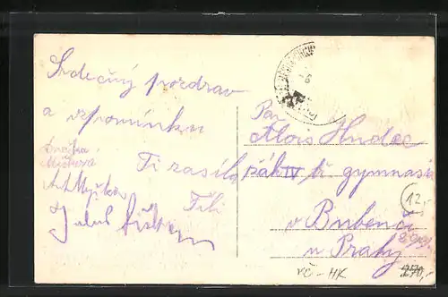 AK Lovice u Chlumec n. Cidl, Partie aus der Siedlung, Strassenansicht mit Passanten, Marktplatz