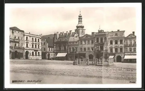 AK Braunau, Ringplatz mit Hotel-Birke