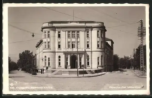 AK Plowdiw, Der Militärklub