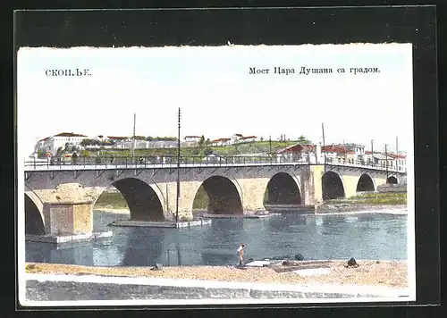 AK Skopje / Ueskueb, Uferpartie mit Brücke