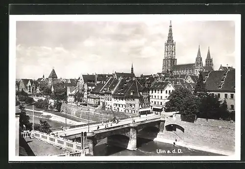 AK Ulm a. d. D., Blick über Donau auf das Münster