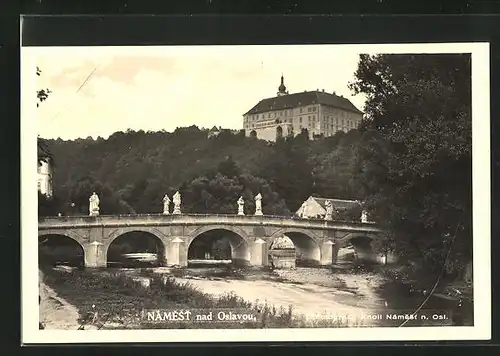 AK Námest nad Oslavou, Flussbrücke und Schloss, Zámek