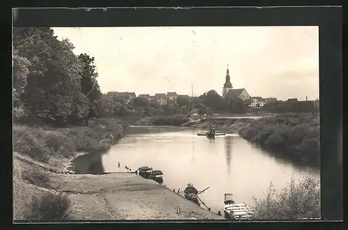 AK Insterburg, Partie an der Angerapp mit Blick zum Kirchturm